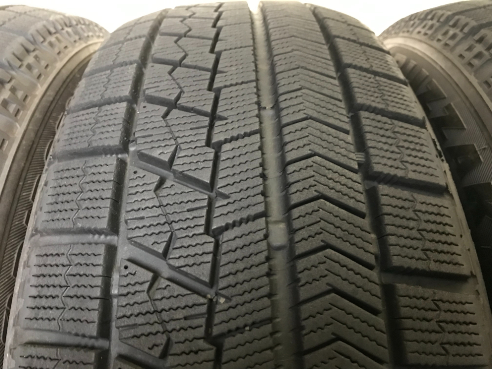 205/50R16 2本　9～9.5分山　ブリヂストン　BS ばり山　中古 完売)中古極上品 17年製 205/60R16 92Q ブリヂストン VRX 9.5分山 バリ